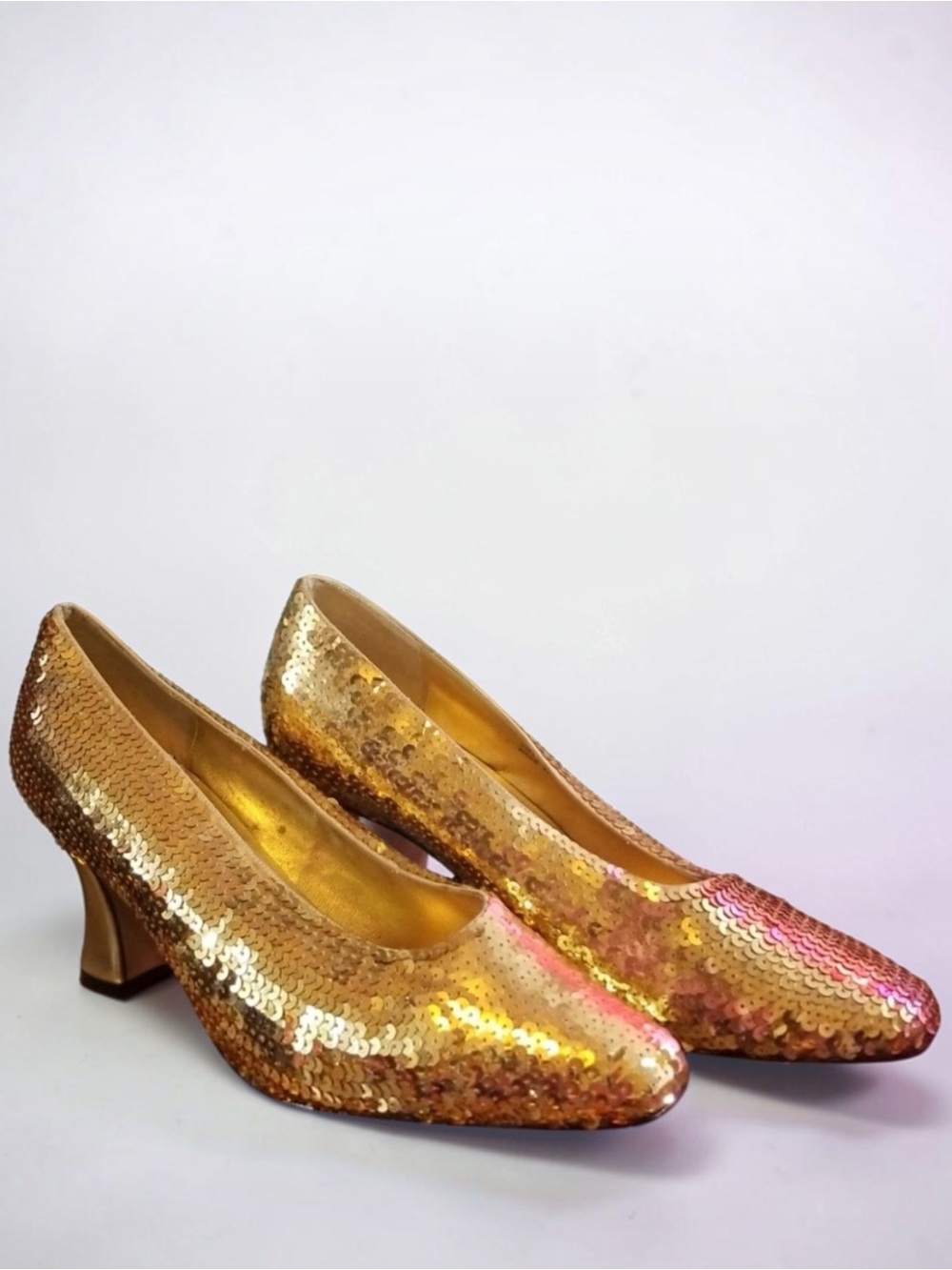 Vintage Golden Sequined Heels Sz. 8